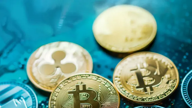 Inflationsschutz, Diversifikation, Trading-Chancen – Gold, Silber, Bitcoin & Ethereum im Vergleich