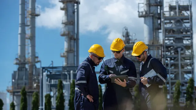 Überangebot spricht für niedrigeren Ölpreis