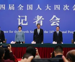 Kein Klo? China will Probleme im Tourismus lösen