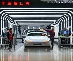 Tesla übertrifft Erwartungen mit Auslieferungen