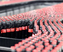 Coca-Cola erhöht Löhne seiner Beschäftigten