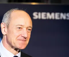 Siemens schreibt Rekordgewinn - und baut Jobs ab
