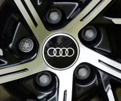 Audi macht gegen BMW und Mercedes Boden gut