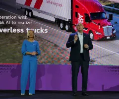 Bosch entwickelt smartes Auto-Cockpit