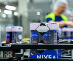 Beiersdorf dämpft Umsatzrückgang bei Nivea