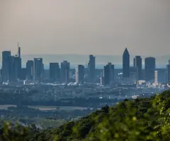 WWF kritisiert Banken für hohen Nachholbedarf im Klimaschutz