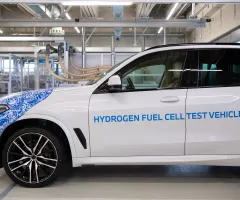 BMW kündigt Wasserstoffauto an