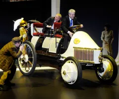 Vor 25 Jahren: Toyota bringt ersten Hybrid nach Deutschland