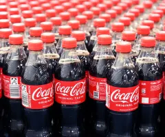 Zuckerfreie Softdrinks gefragt: Coca-Cola erhöht Prognose