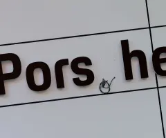 Gespräche über Sparrunde: Kippt die Porsche-Jobgarantie?