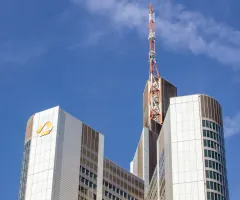 Bundeskartellamt prüft Unicredit-Einstieg bei Commerzbank