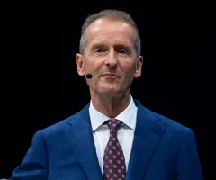 Ex-VW-Chef Diess will E-Traktor auf den Markt bringen