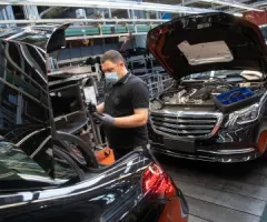 Mercedes-Benz: Automatisiertes Fahren in Luxuslimousine