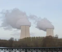 Frankreich fährt AKW wegen Hitzewelle runter