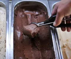 Ist Eis zu teuer? Kugelpreise entfachen Frust