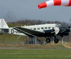Super Star kehrt heim: Lufthansa zeigt historische Flugzeuge