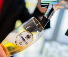 Große Brauer planen Bier-Preiserhöhungen