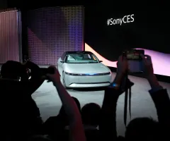CES: BMW verspricht Auto mit Emotionen, Sony zeigt Automarke