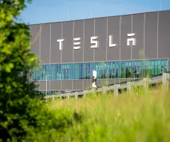 Naturschutzbund prüft Klage gegen Plan zur Tesla-Erweiterung
