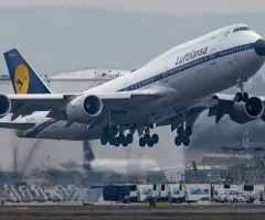 Kerngesellschaft zieht Lufthansa-Konzern nach unten