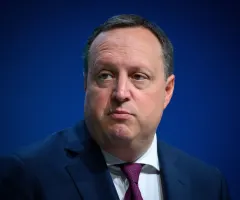 Vorstandschef von Mobilfunkfirma O2 vor Ablösung