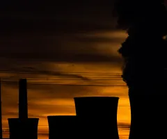 Mehr Strom aus fossilen als aus erneuerbaren Energieträgern