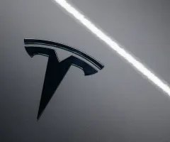 Tesla bringt fortgeschrittenes Assistenzsystem nach Europa