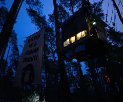 Protest gegen Tesla: Waldbesetzung soll lange dauern