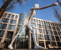 Munich Re hebt nach starkem Quartal die Prognose
