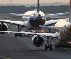 Gericht: Lufthansa muss Condor-Gäste nicht bevorzugen