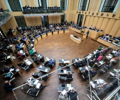 Weg für neuen Tankrabatt frei - Drei Monate Entlastung
