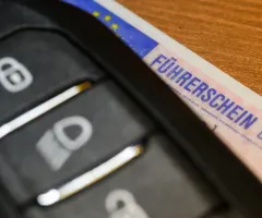 Bilger: Führerschein könnte 1.000 Euro günstiger werden