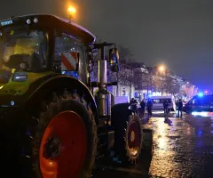 Bauern blockieren vor Mercosur-Abstimmung Autobahn
