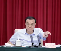 Chinas Premier räumt Wirtschaftsprobleme ein