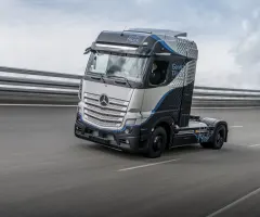 Daimler Truck gibt Einblick in Wasserstoff-Probefahrzeuge