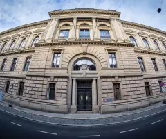 Frachter-Untergang mit Tausenden VW-Autos - Wer zahlt?