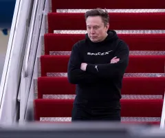Musk hinterlegte fast 236 Millionen Tesla-Aktien für Kredite