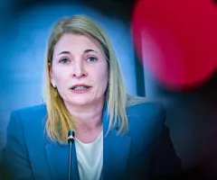 Verkehrspolitiker: Regierung muss Bahn stärker unterstützen