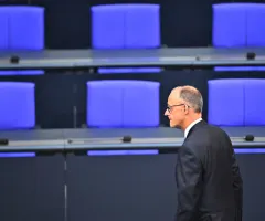 Merz' Scheitern im ersten Wahlgang belastet Dax