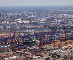 Verdi ruft zu Warnstreiks im Hamburger Hafen auf