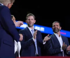 «Trump Mobile»: Präsidentensöhne stellen Handyangebot vor