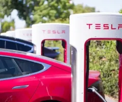 Tesla-Aktie: Rekorde in Q4 und 2021, aber 1 Problem bleibt