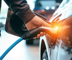 Aktienanalyse zu Intuit, BYD und IonQ