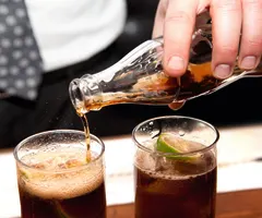 Aktienanalysen zu Hensoldt, Coca Cola, Infineon und Deutsche Bank