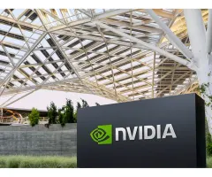 Nvidia – Sensationelle Zahlen und Ausblick des Chipriesen lassen sämtliche KI-Aktien nach oben schießen
