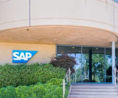 SAP: Cloud-Geschäft brummt und sorgt für gute Zahlen inklusive Prognoseerhöhung – Aktie auch auf dem Weg in die Cloud