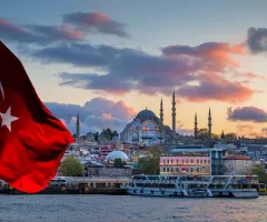 Türkische Lira: Proteste und Demonstrationen – türkische Landeswährung scheint unaufhaltsam zu fallen