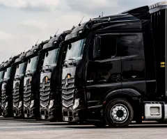 Daimler Truck: Große Herausforderungen im ersten Jahr der Selbstständigkeit – das erwarten Analysten vor den Zahlen am Donnerstag
