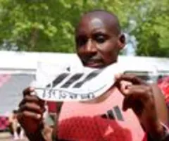 In Adidas-Schuhen unter zwei Stunden - Marathon-Weltrekord beflügelt Aktien