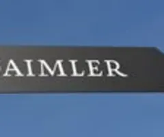 Daimler Truck überprüft nach Abschreibung Jahresziele